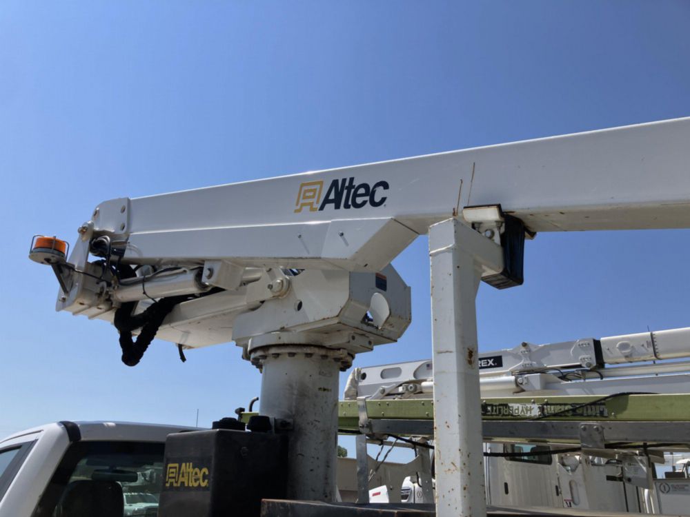 2019 Cable Placer
