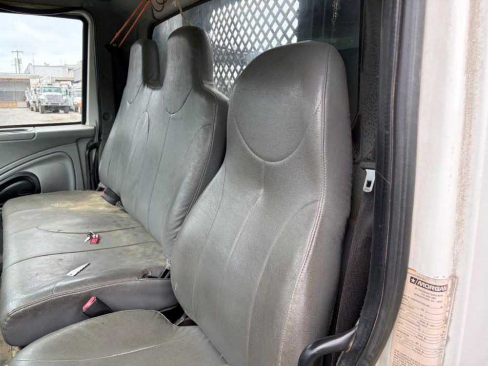 2008 Int'l 4300 Stake Bed Truck W/ Liftgate