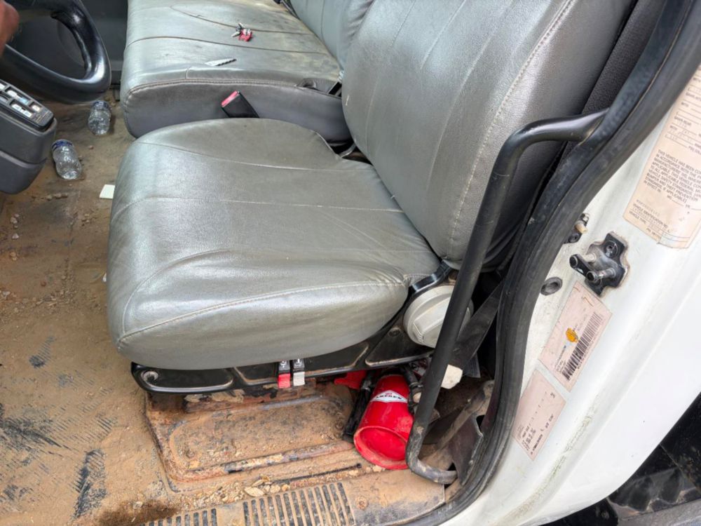 2008 Int'l 4300 Stake Bed Truck W/ Liftgate