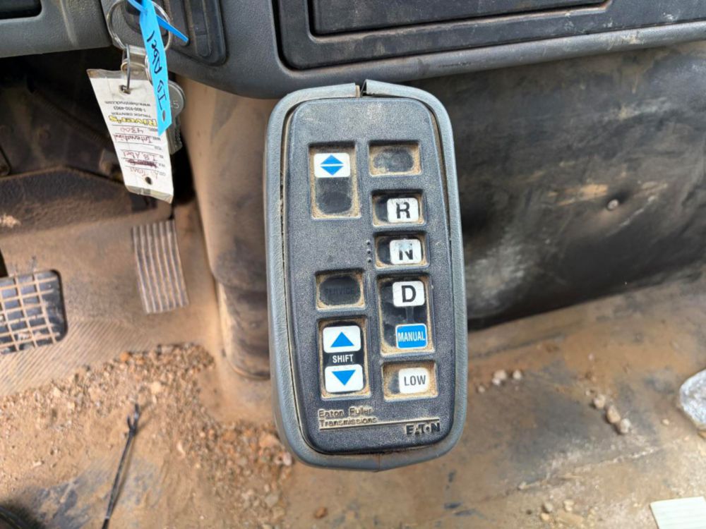 2008 Int'l 4300 Stake Bed Truck W/ Liftgate