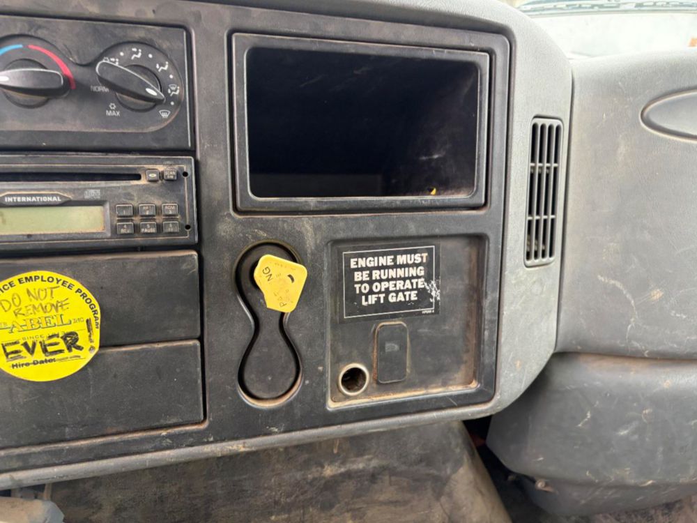 2008 Int'l 4300 Stake Bed Truck W/ Liftgate