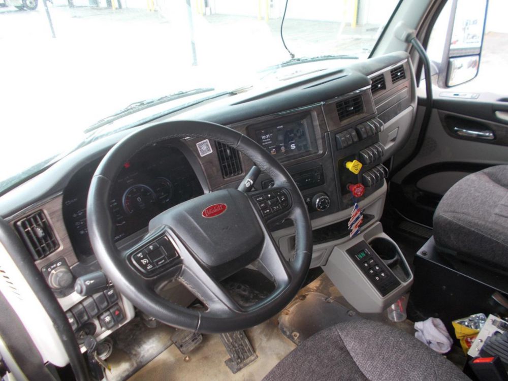 2026 Peterbilt 567 19' Load King Dump Truck