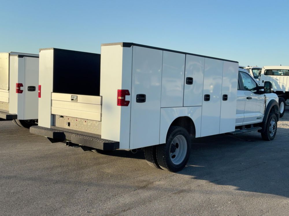 2026 Ford F550 4x4 Service Truck