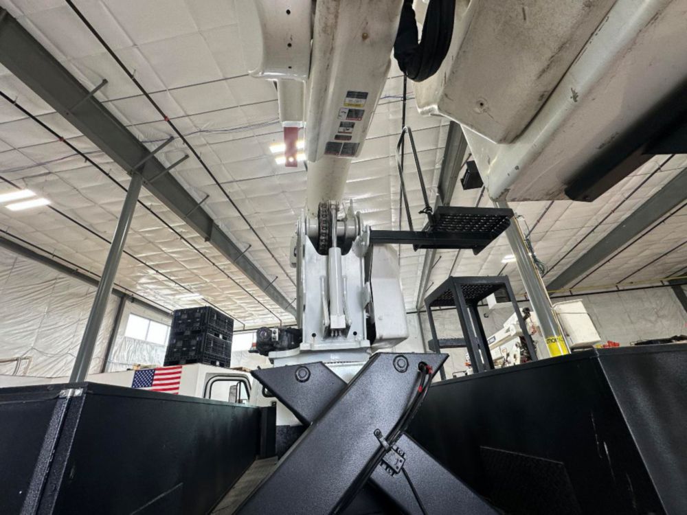 2016 Freightliner M2 Altec AN55E-OC Material Handler Bucket Truck