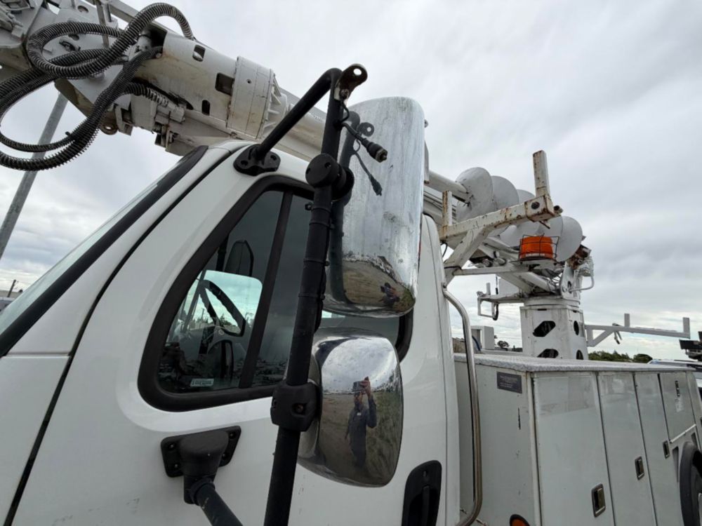 2018 Freightliner M2 4x2 Terex Commander 4047 Digger Derrick Truck