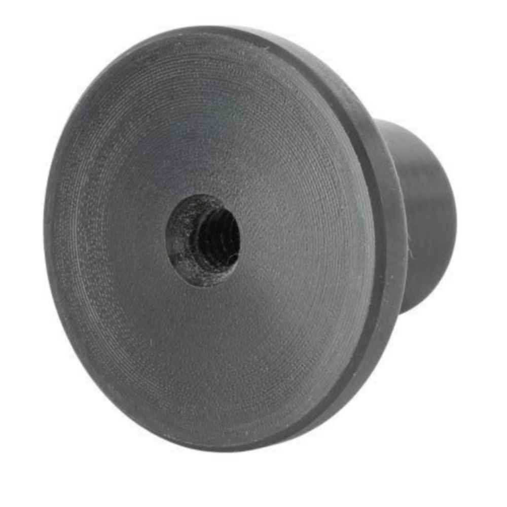 PLASTIC NUT
