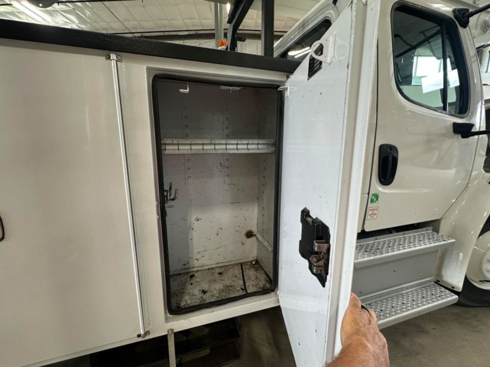 2016 Freightliner M2 Altec AN55E-OC Material Handler Bucket Truck