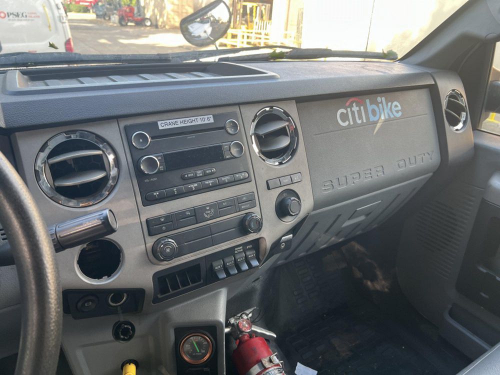 2019 Ford F-750 4x2 Flat Bed Knuckleboom Truck 