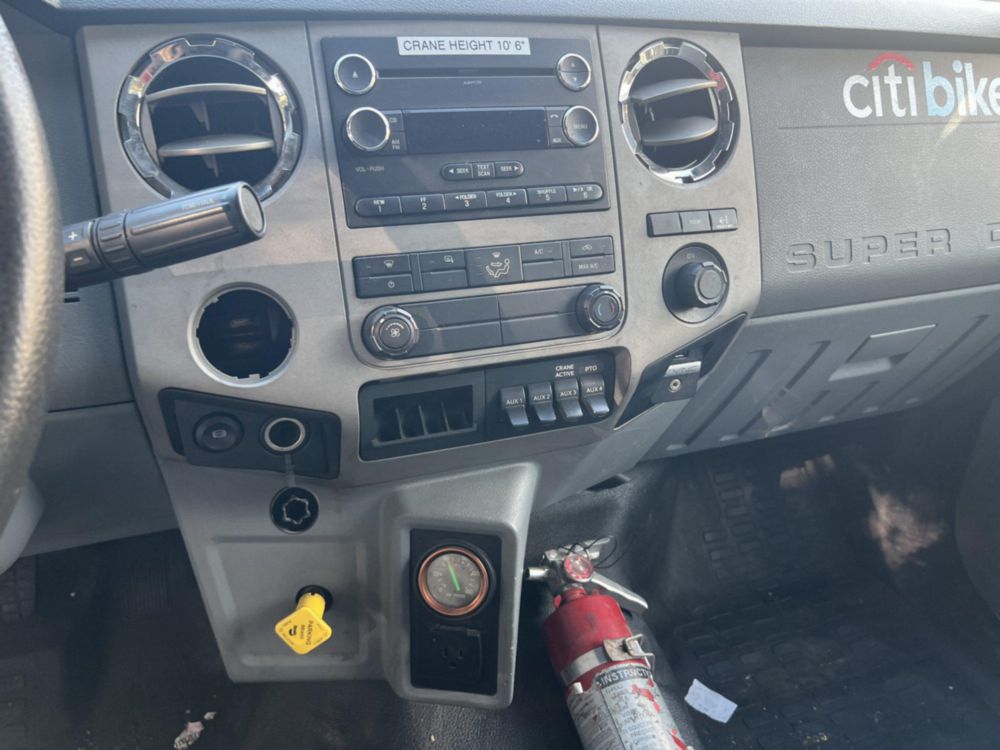 2019 Ford F-750 4x2 Flat Bed Knuckleboom Truck 