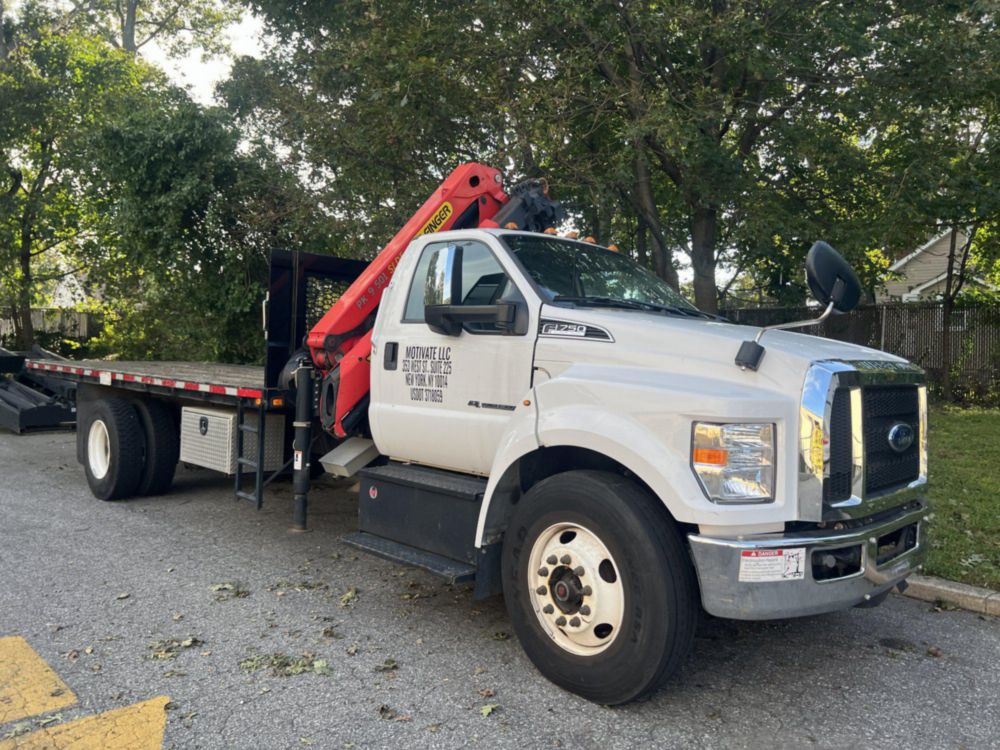 2019 Ford F-750 4x2 Flat Bed Knuckleboom Truck 