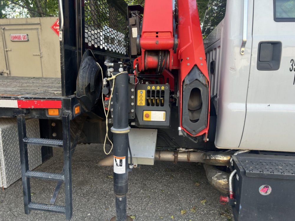2019 Ford F-750 4x2 Flat Bed Knuckleboom Truck 