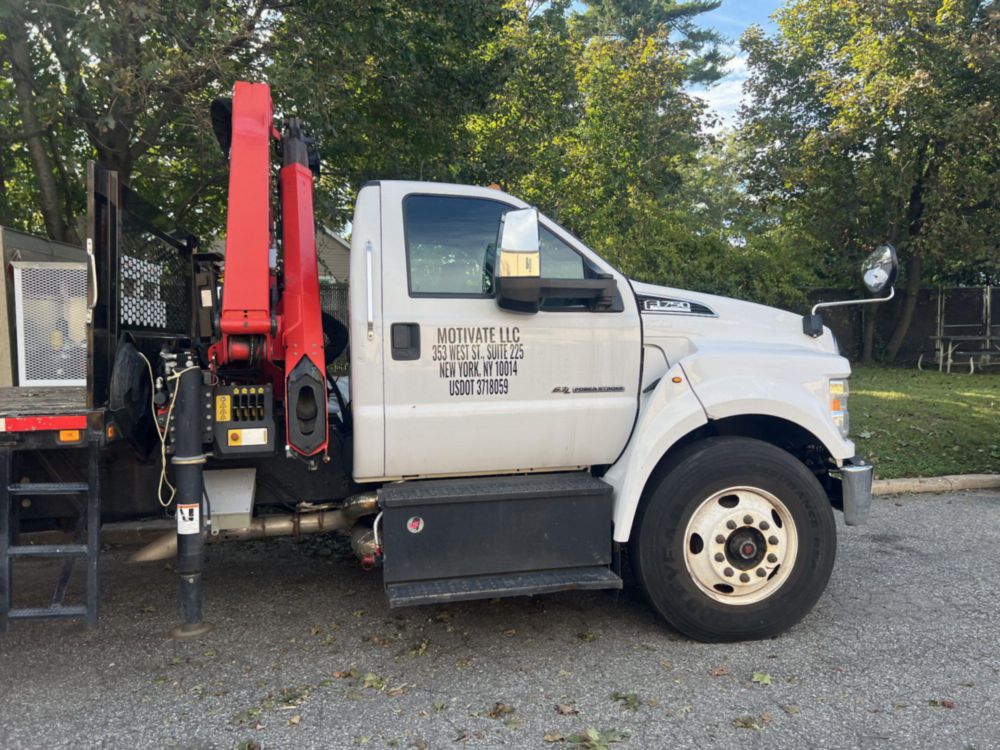 2019 Ford F-750 4x2 Flat Bed Knuckleboom Truck 