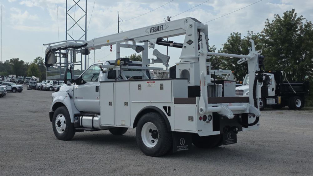 2019 Ford F-750 4x2 Versalift VTP-40-NE Cable Placer
