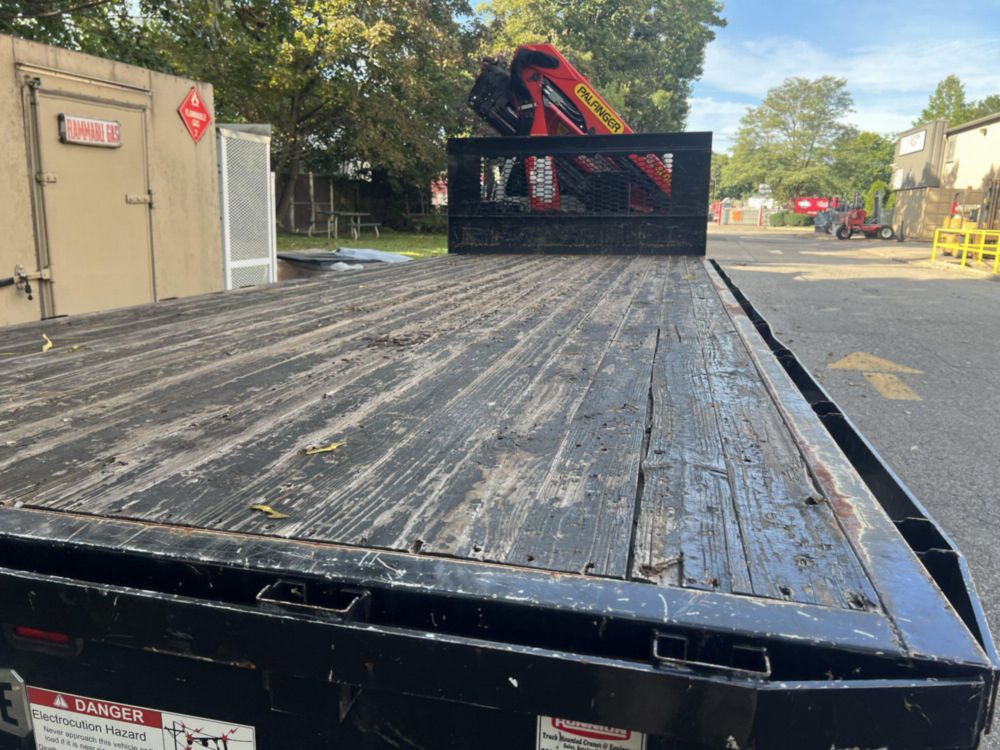 2019 Ford F-750 4x2 Flat Bed Knuckleboom Truck 