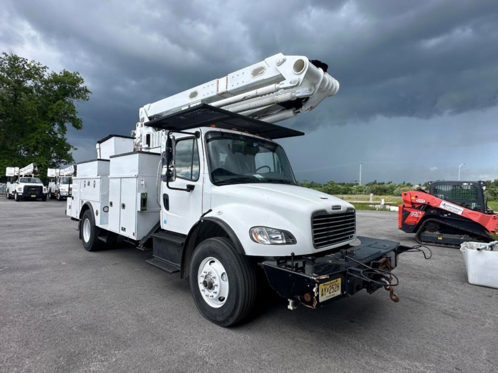 2017 Freightliner M2 4x2 Altec TA-55 Bucket Truck
