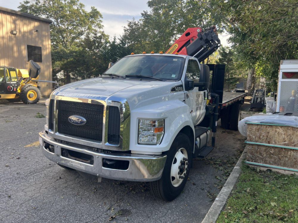2019 Ford F-750 4x2 Flat Bed Knuckleboom Truck 