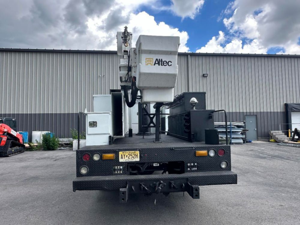 2017 Freightliner M2 4x2 Altec TA-55 Bucket Truck