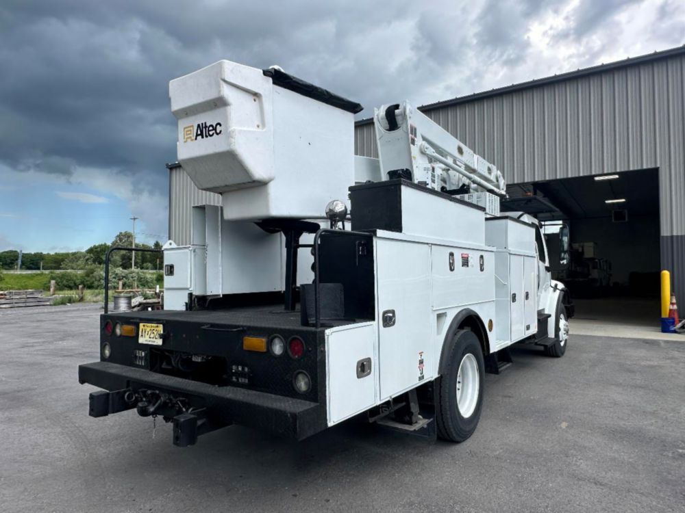 2017 Freightliner M2 4x2 Altec TA-55 Bucket Truck