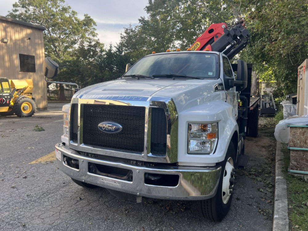 2019 Ford F-750 4x2 Flat Bed Knuckleboom Truck 