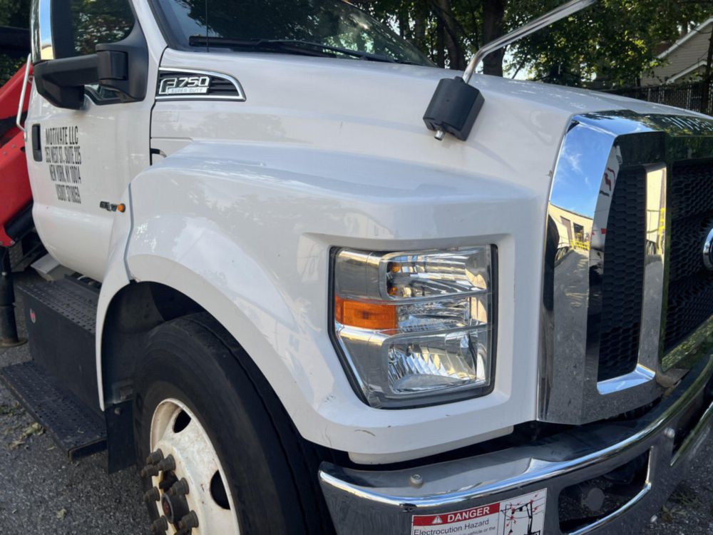 2019 Ford F-750 4x2 Flat Bed Knuckleboom Truck 