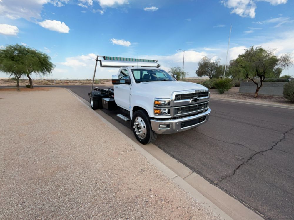 2022 Chevrolet 6500 4x2 Stellar Slider 20S Hook Lift Truck