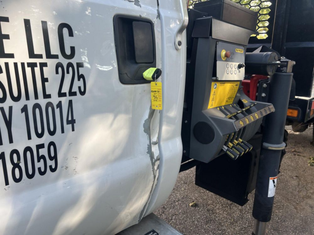 2019 Ford F-750 4x2 Flat Bed Knuckleboom Truck 