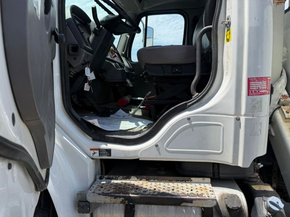 2015 Freightliner M2 4x4 Terex Commander 4047 Digger Derrick Truck
