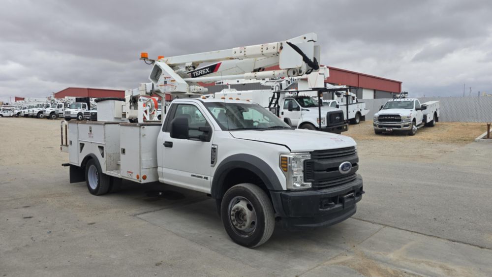 2019 Ford F-550 4x4 Terex LT-40 Bucket Truck