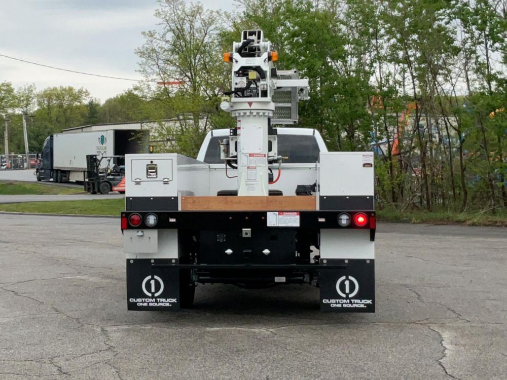 2024 RAM 5500 4x4 Posi+ 700-40 Cable Placer Truck