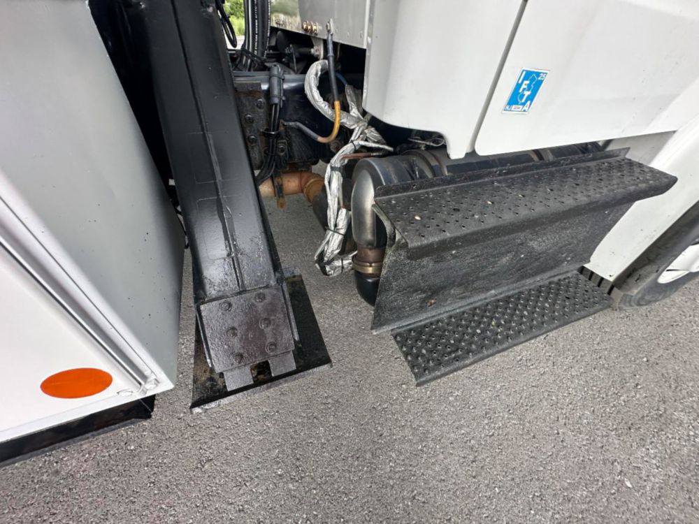 2017 Freightliner M2 4x2 Altec TA-55 Bucket Truck