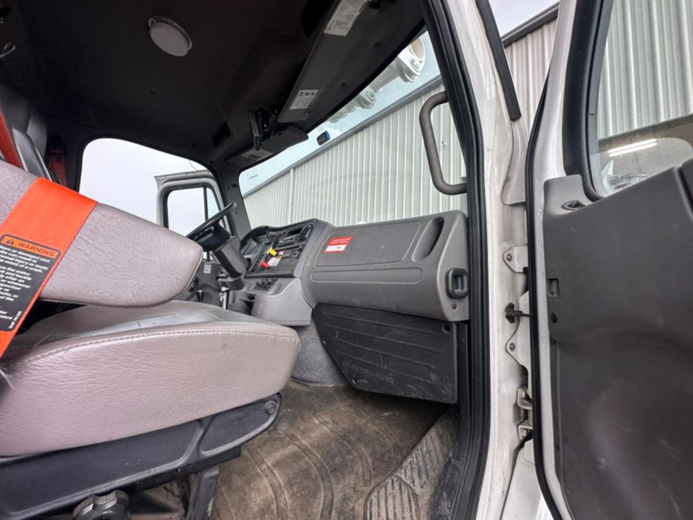 2017 Freightliner M2 4x2 Altec TA-55 Bucket Truck