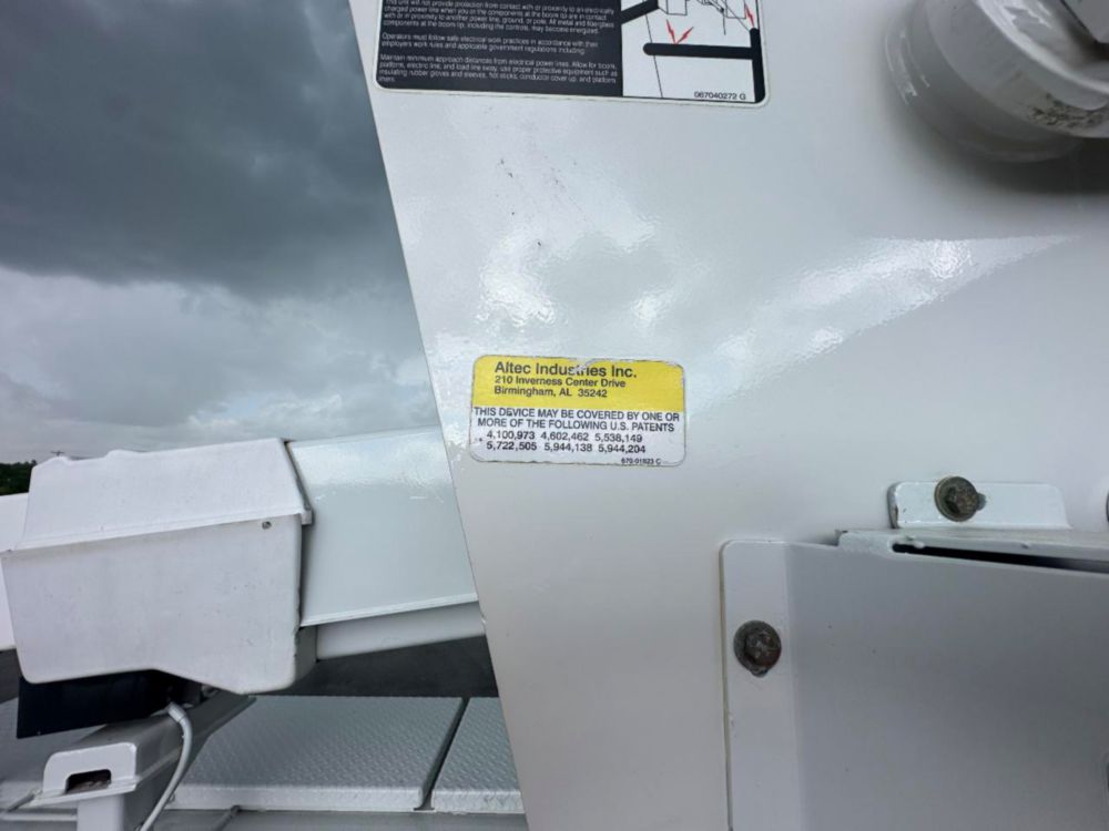 2017 Freightliner M2 4x2 Altec TA-55 Bucket Truck