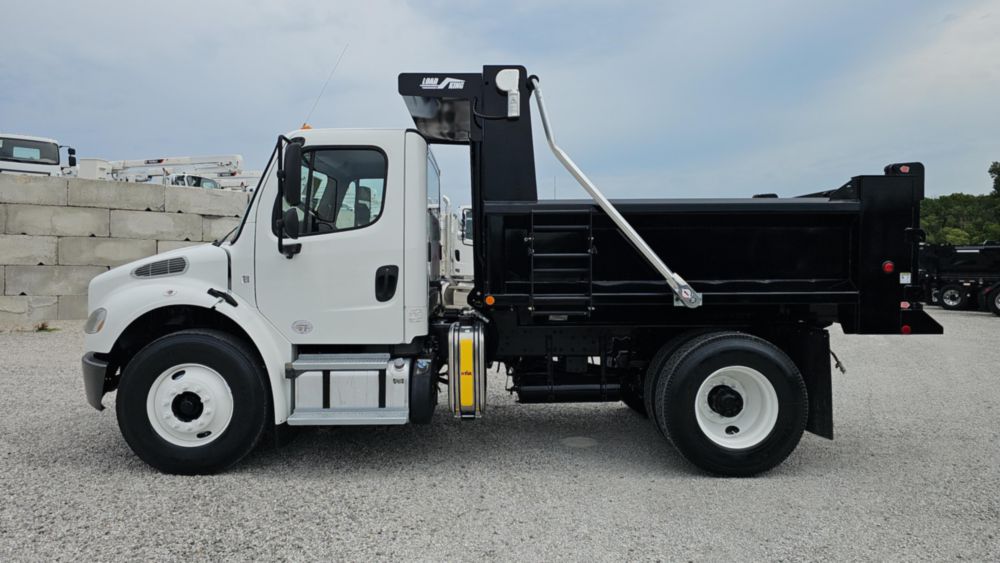 2017 Freightliner M2106 4x2 Load King 10 Ft. Dump Truck