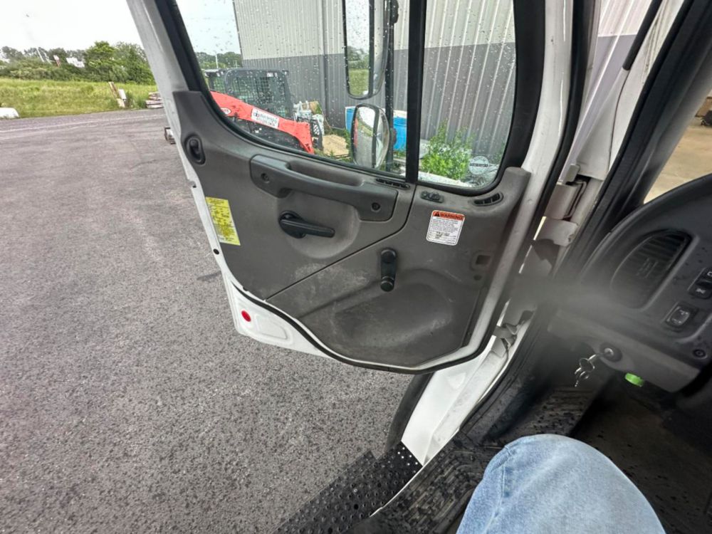 2017 Freightliner M2 4x2 Altec TA-55 Bucket Truck