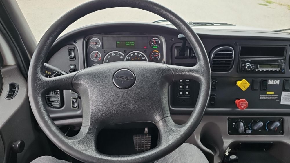 2017 Freightliner M2106 4x2 Load King 10 Ft. Dump Truck