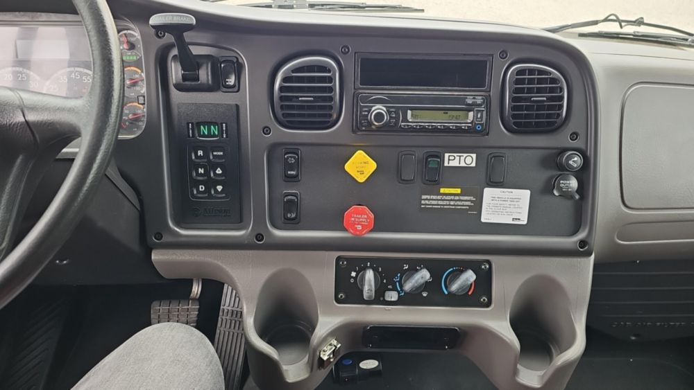 2017 Freightliner M2106 4x2 Load King 10 Ft. Dump Truck
