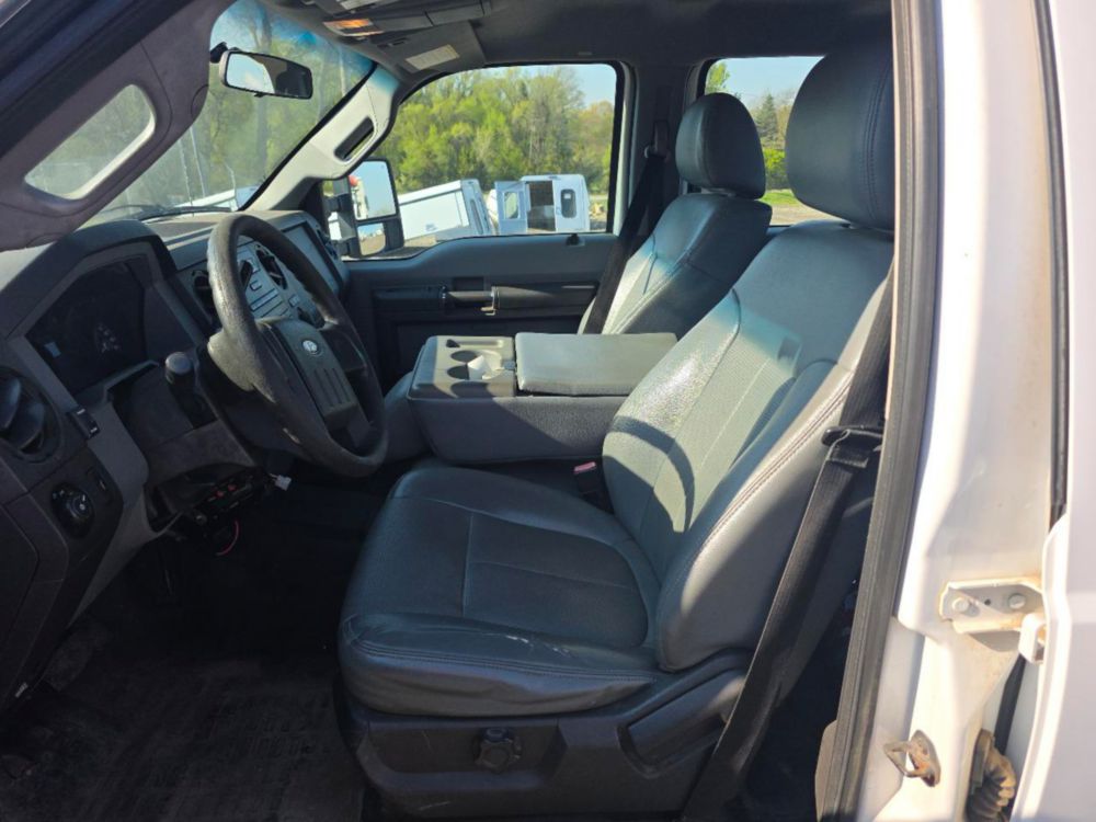 2014 Ford F-250 Crew Cab 4x4 Pickup Truck