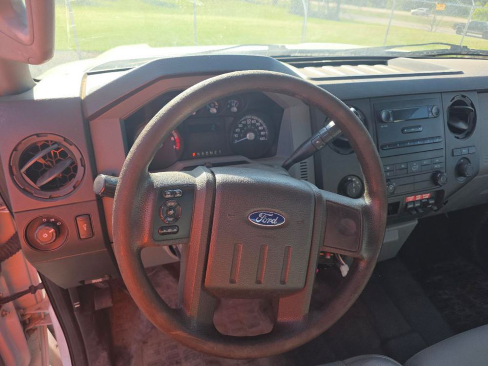 2014 Ford F-250 Crew Cab 4x4 Pickup Truck