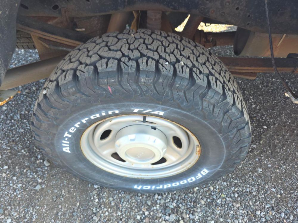 2014 Ford F-250 Crew Cab 4x4 Pickup Truck