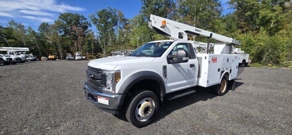 2019 Ford F-450 4x2 Versalift TEL-29N-03 Bucket Truck