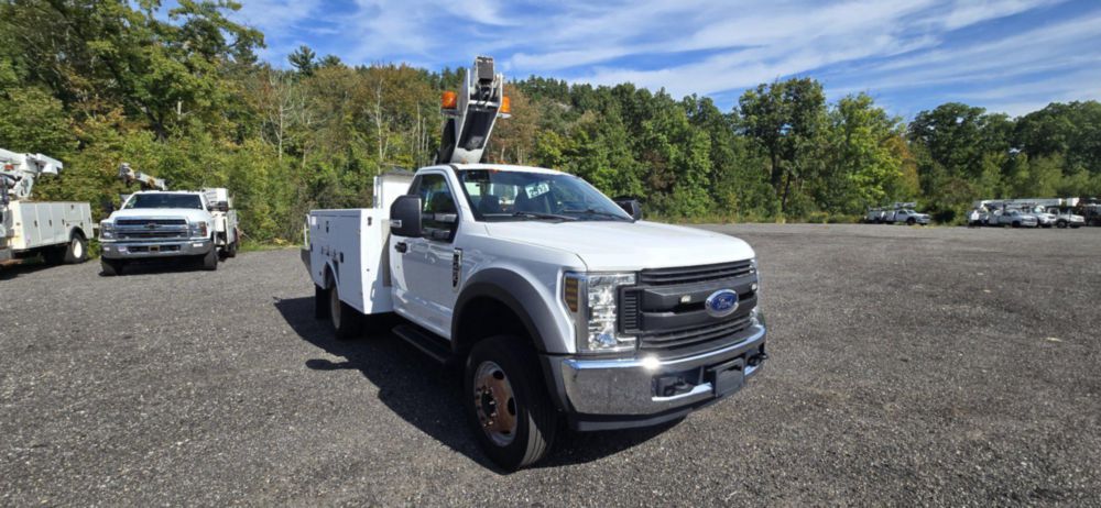 2019 Ford F-450 4x2 Versalift TEL-29N-03 Bucket Truck