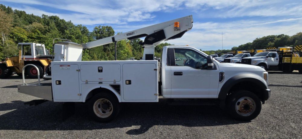 2019 Ford F-450 4x2 Versalift TEL-29N-03 Bucket Truck