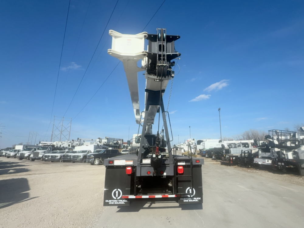 2025 Peterbilt 548 8x4 Load King Stinger 35-127M Boom Truck