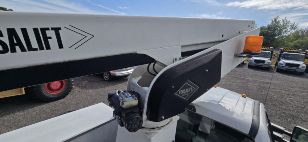 2019 Ford F-450 4x2 Versalift TEL-29N-03 Bucket Truck