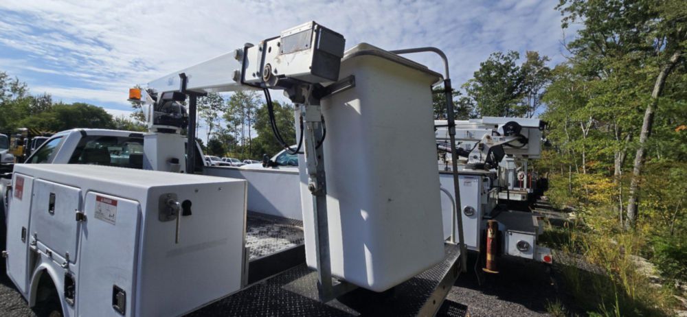2019 Ford F-450 4x2 Versalift TEL-29N-03 Bucket Truck