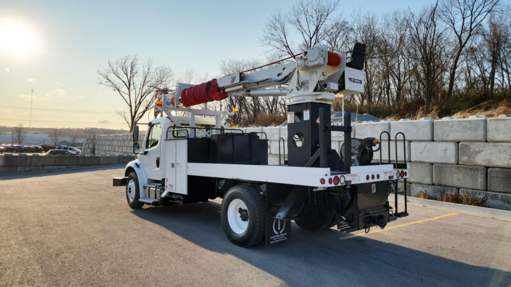 2015 Freightliner M2 4x2 Terex Commander 4047 Digger Derrick Truck