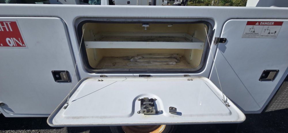 2019 Ford F-450 4x2 Versalift TEL-29N-03 Bucket Truck