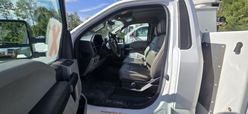 2019 Ford F-450 4x2 Versalift TEL-29N-03 Bucket Truck