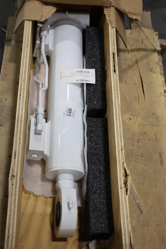 LIFT CYL ASSY LT40