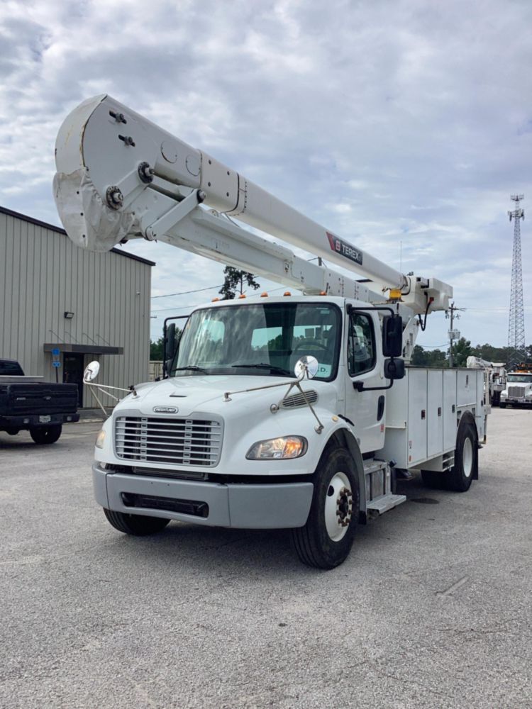 2018 Freightliner M2106 4x2 Terex TC-55 Bucket Truck